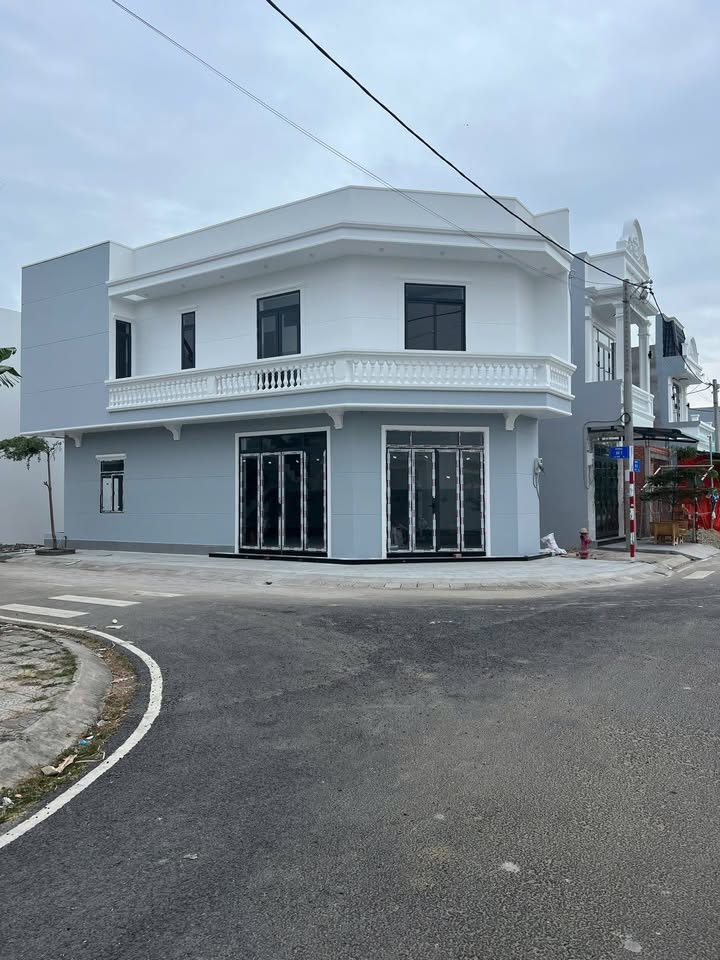 Nhà phố KDC Tràng An Quận 9 70m² giá 2.15 tỷ - Vị trí đắc địa!