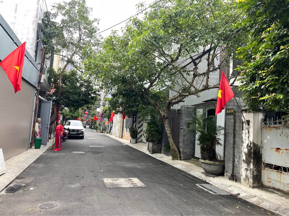 Bán Đất Sơn Trà 123m² Giá 8 Tỷ - Sổ Đỏ Chính Chủ Đường Ô Tô