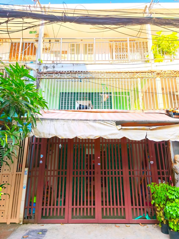 Nhà phố Nguyễn Sơn Tân Phú 51m² - Mặt tiền kinh doanh sầm uất!