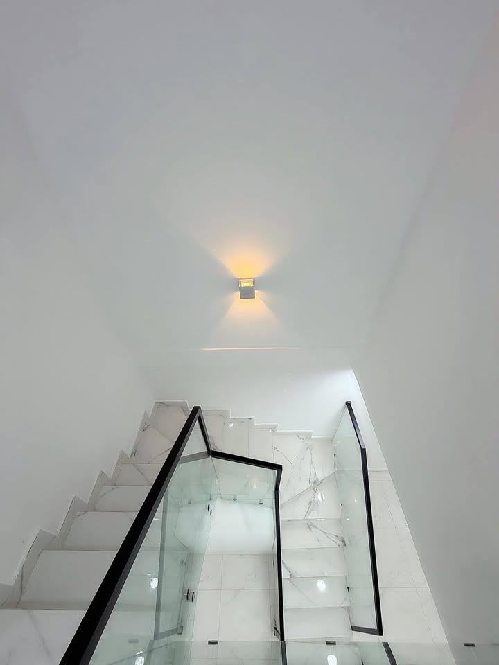 Nhà 2 Lầu P.11 Gò Vấp - 40m² Hướng Bắc Giá 3.65 Tỷ - Sẵn Sàng Dọn Vào Ở