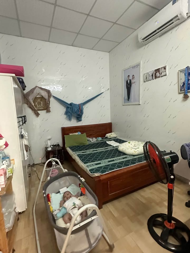 Nhà riêng Hoàng Văn Thái, Đà Nẵng 2PN giá 4 triệu - Giá tốt hiếm có!