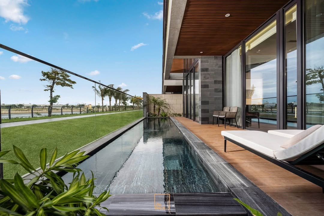 Biệt thự One River Villas Ngũ Hành Sơn 300m² - 5PN - View Sông, Nội thất Luxury