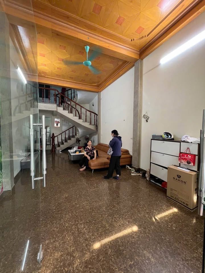 Nhà 80m² Cẩm Bình, TP Cẩm Phả - Sẵn Sàng Ở Ngay, Giá 4 Tỷ