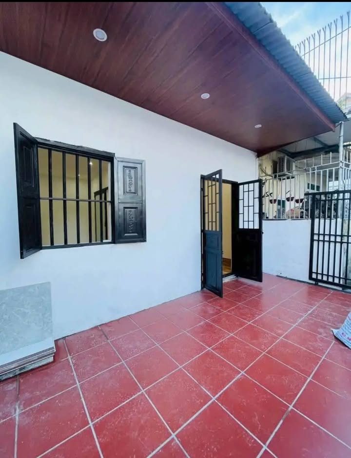 Nhà Mái Bằng Đường Dịu Dàng, Hạ Long - 68m², Giá 1.7 Tỷ, Sẵn Ở Ngay