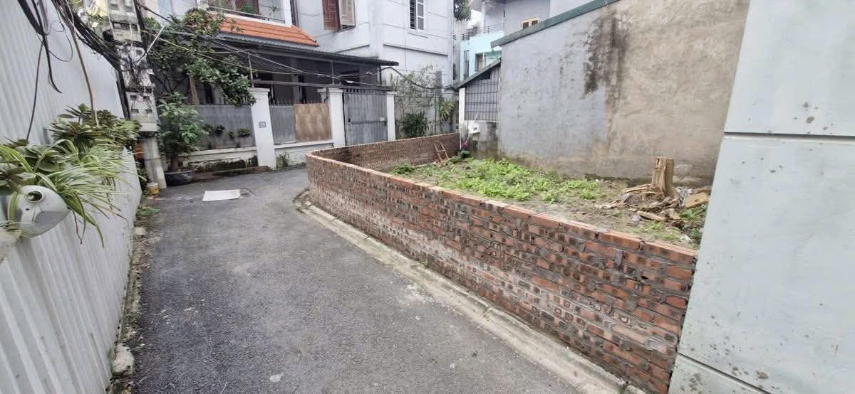 Bán Đất Lô Góc 40m² Trâu Quỳ, Gia Lâm - Vị Trí Đắc Địa, Kinh Doanh Tốt