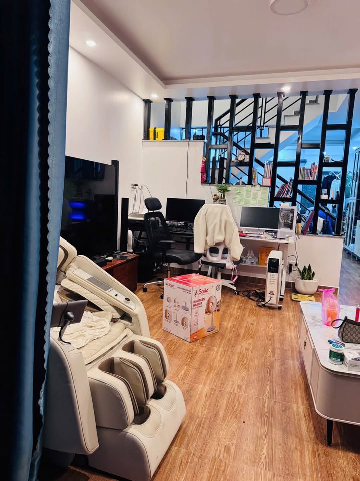 Nhà 2 Lầu Ngô Tất Tố Đà Lạt 65m² - 3 Tỷ 2 - Ô tô vào nhà