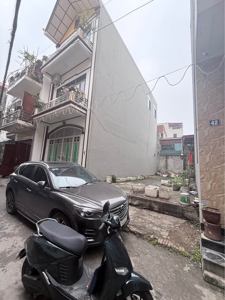 Đất nền Đường Hùng Vương 3, TP Bắc Giang 82m² - Sổ đỏ chính chủ, sẵn móng!