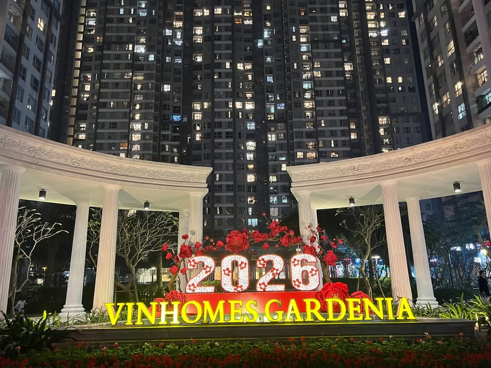 Căn hộ Vinhomes Gardenia Mỹ Đình 76m² 9.3 tỷ - View đẹp