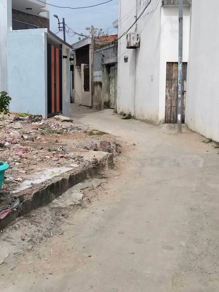 Đất nền Đà Nẵng 72m² - Ô tô vào tận nơi, giá chỉ 2.3 tỷ