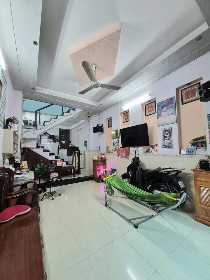 Nhà riêng Đông Hưng Thuận Q12 56m² - Hẻm ô tô, sẵn sàng ở ngay!