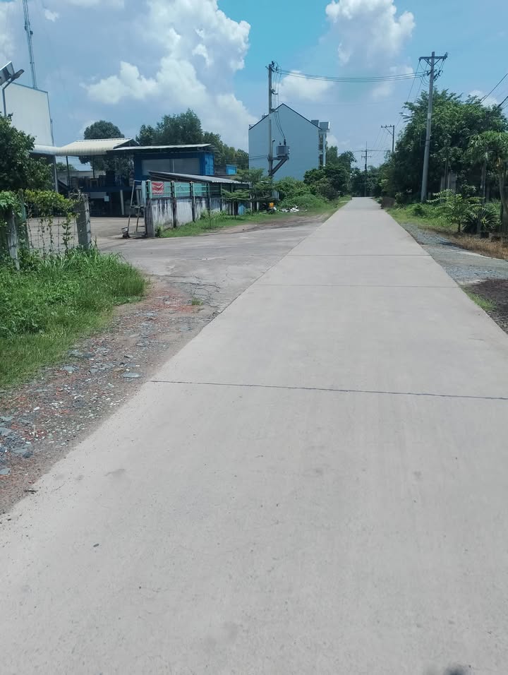 Đất Kho Xưởng Củ Chi 5500m² - 20 Tỷ - Vị Trí Đắc Địa!