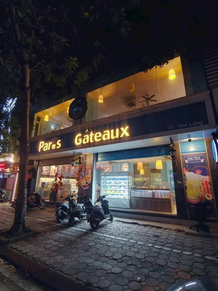 Cho thuê Mặt bằng Huỳnh Thúc Kháng, Đống Đa 250m² - Kinh doanh đỉnh cao