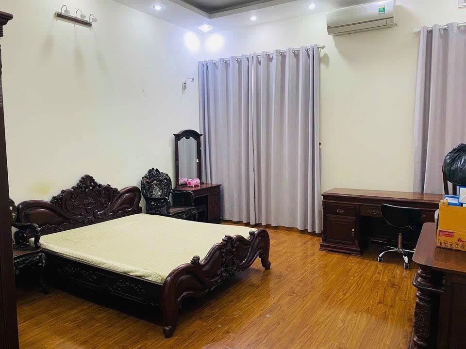 Cho thuê nhà 35m² 3.5 tầng Hoàng Quốc Việt, Cầu Giấy - Giá 12 triệu/tháng