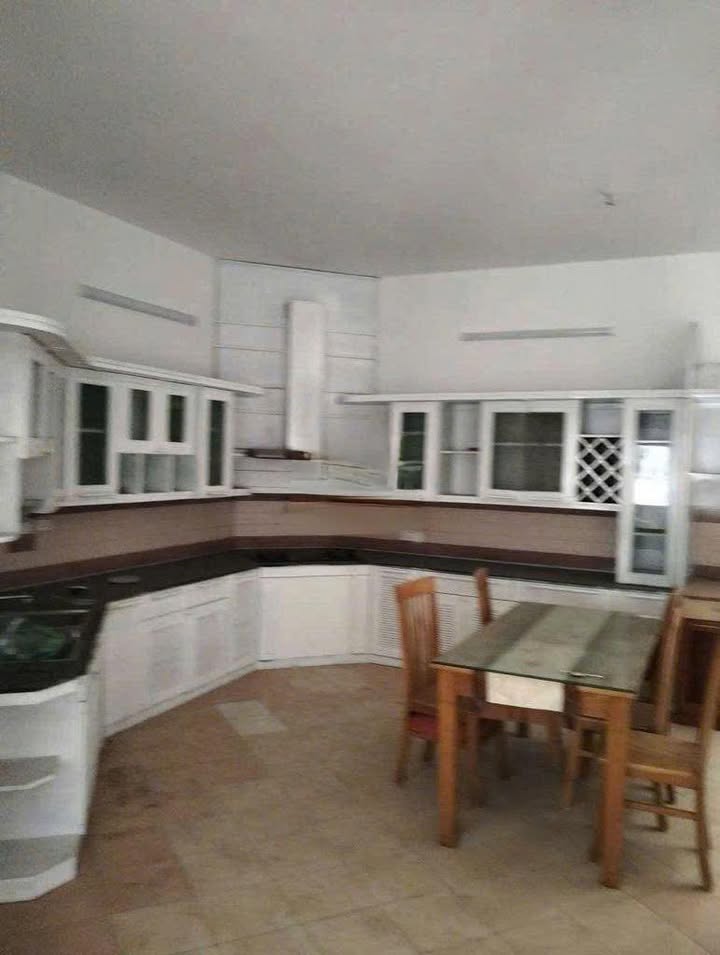 Nhà riêng Nghĩa Đô, Cầu Giấy 93m² - Ô tô vào tận nhà!