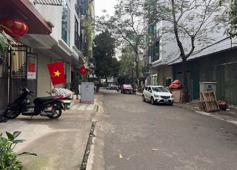 Nhà riêng Phú Diễn, Bắc Từ Liêm 40m² - Ô tô vào tận nhà