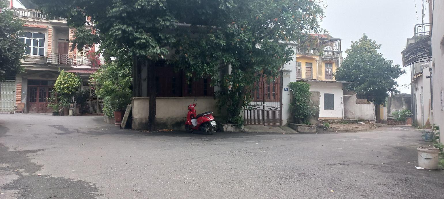 Bán đất tặng nhà 110m² Phố Thi đua, Việt Trì - Sổ đỏ sẵn sàng