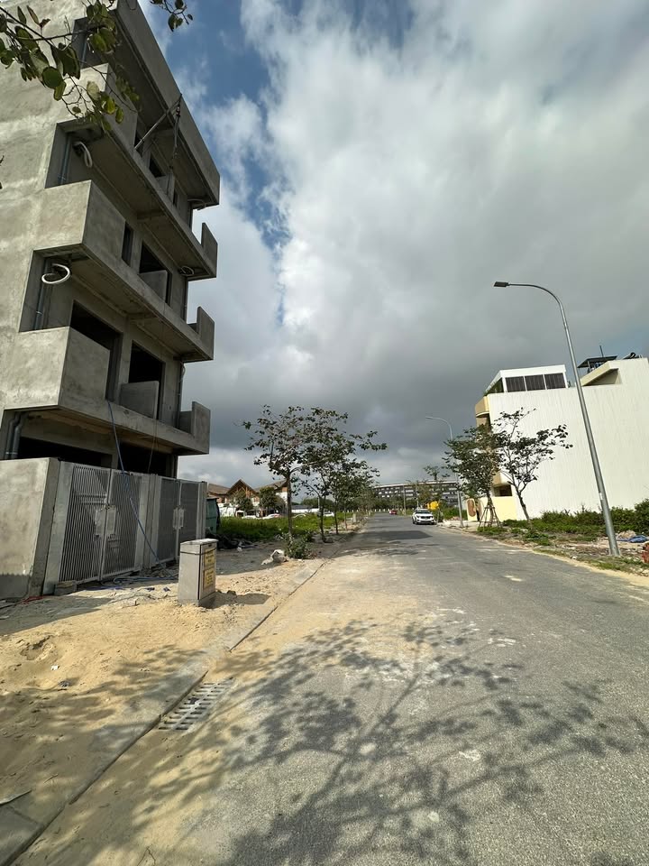 Đất nền FPT City Ngũ Hành Sơn 111m² - Sổ đỏ chính chủ