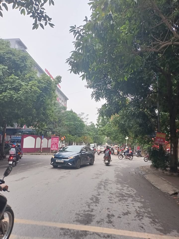 Bán nhà phân lô Xa La Hà Đông 65m² giá 16 tỷ - Ô tô vào tận nhà!