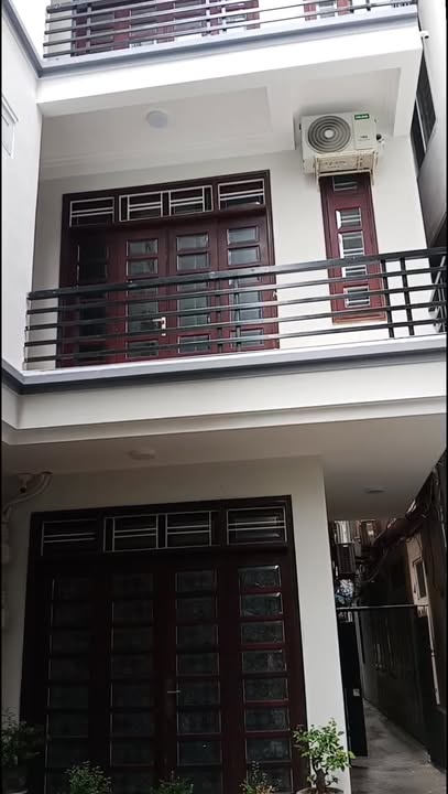 Nhà Riêng Long Biên 50m² giá 5.5 triệu - Full nội thất!
