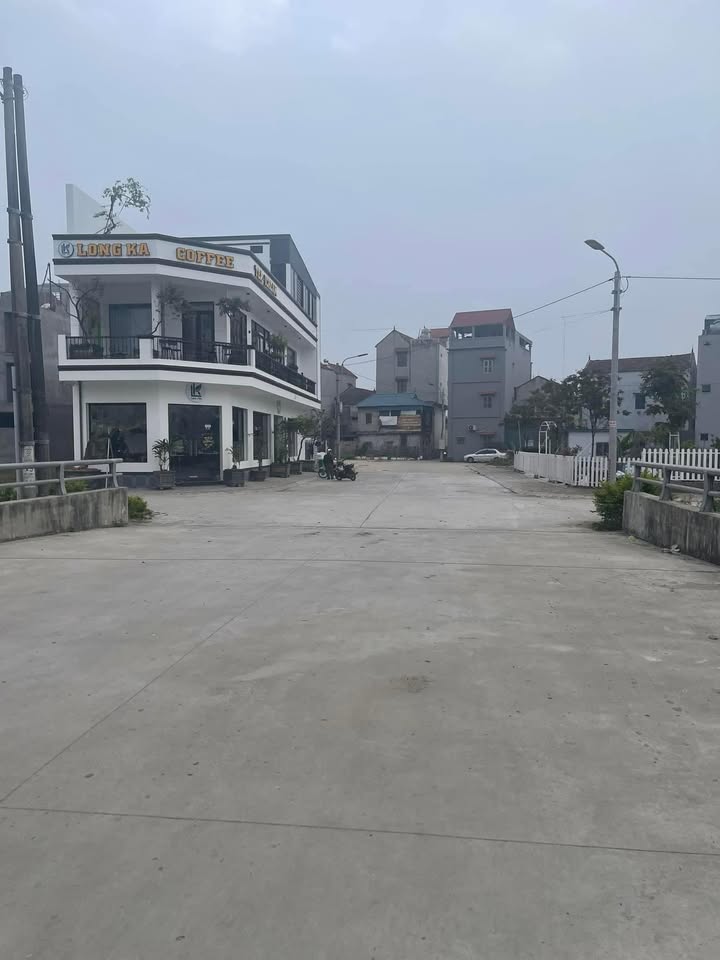 Đất đấu giá Liên Phương 79m² - View vườn hoa đẹp, giá 8 tỷ