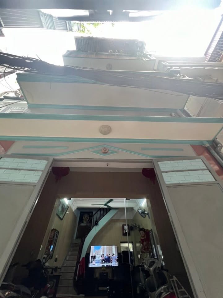 Nhà Trương Định Hai Bà Trưng 52m² - Sổ Đỏ Chính Chủ, Gần Đại Học - 9.5 Tỷ