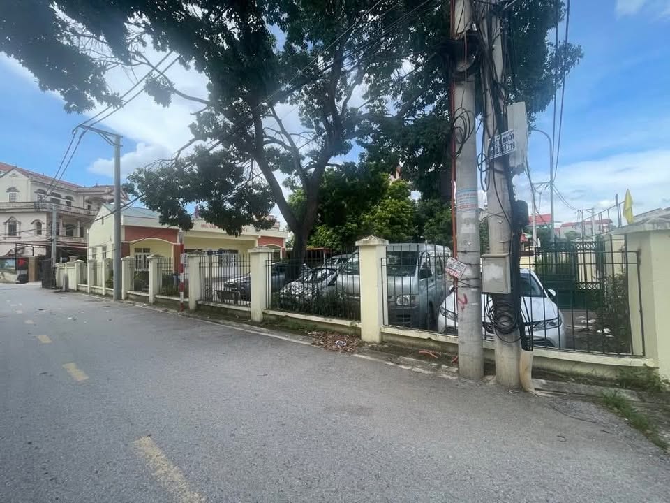 Bán đất tặng nhà 3 tầng Phù Đổng, Gia Lâm - 115.570m² giá 4.27 tỷ