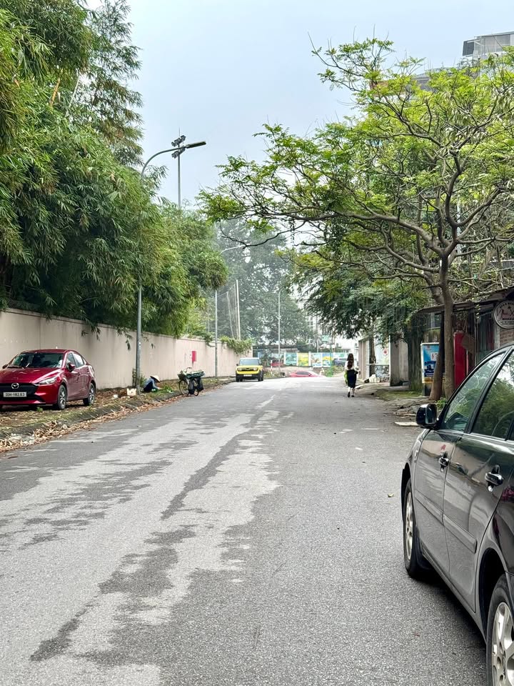 Đất nền Ngọc Thụy 52m² - Xây 7 tầng kinh doanh - Giá từ 10 tỷ