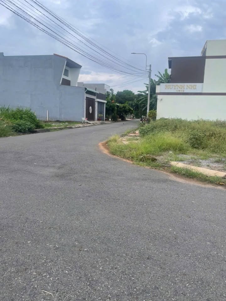 Nhà Mặt Tiền Long Khánh 108m² - Giảm 100 Triệu Đầu Năm