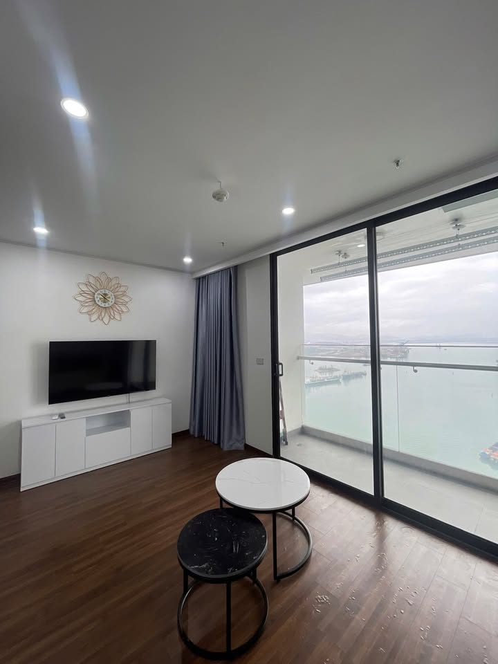 Cho thuê căn hộ Green Diamond Hạ Long 50m² view biển - Sẵn sàng vào ở