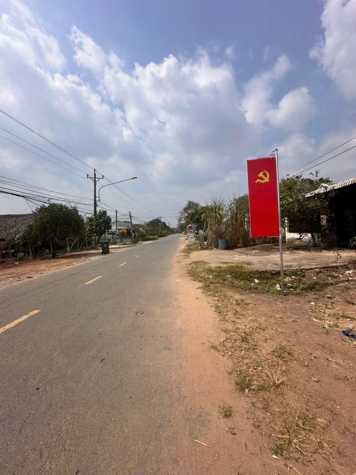 Đất nền Bến Cát 600m² giá 3.7 tỷ - Mặt tiền kinh doanh sầm uất