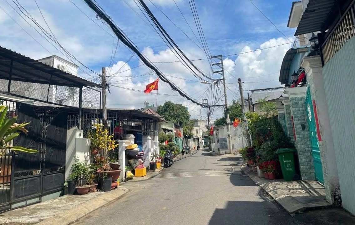 Nhà Đặng Văn Bi, Thủ Đức - 99m², 3PN, Chỉ 9 Tỷ - Kinh Doanh Đa Ngành