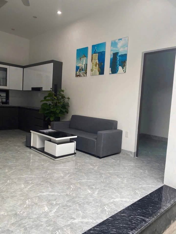 Cho thuê nhà 3 tầng Phường Nhị Châu 3 triệu - Sẵn sàng ở ngay!