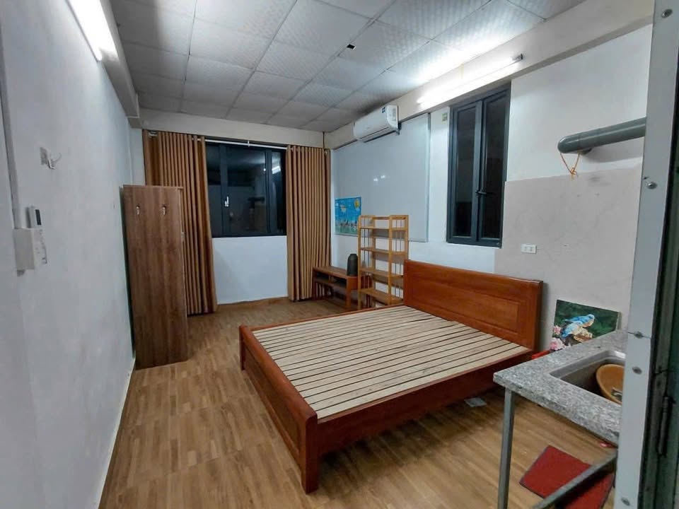 Cho thuê nhà Quang Trung, Hà Đông - 45m² x 4.5 tầng, 6PN full đồ, 14 triệu