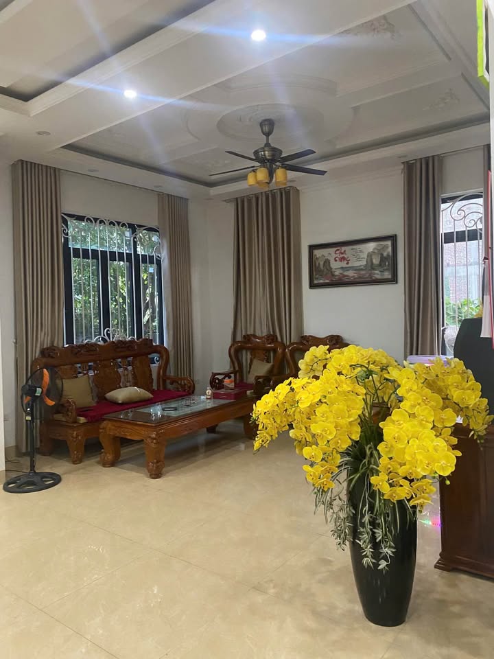 Nhà 400m² Phường Yên Ninh, Yên Bái - Gần Điện Biên, Giá 9 Tỷ