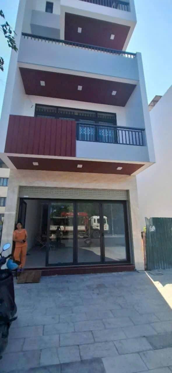 Nhà mặt tiền Thích Quảng Đức Nha Trang 100m² - Vị trí kinh doanh đắc địa
