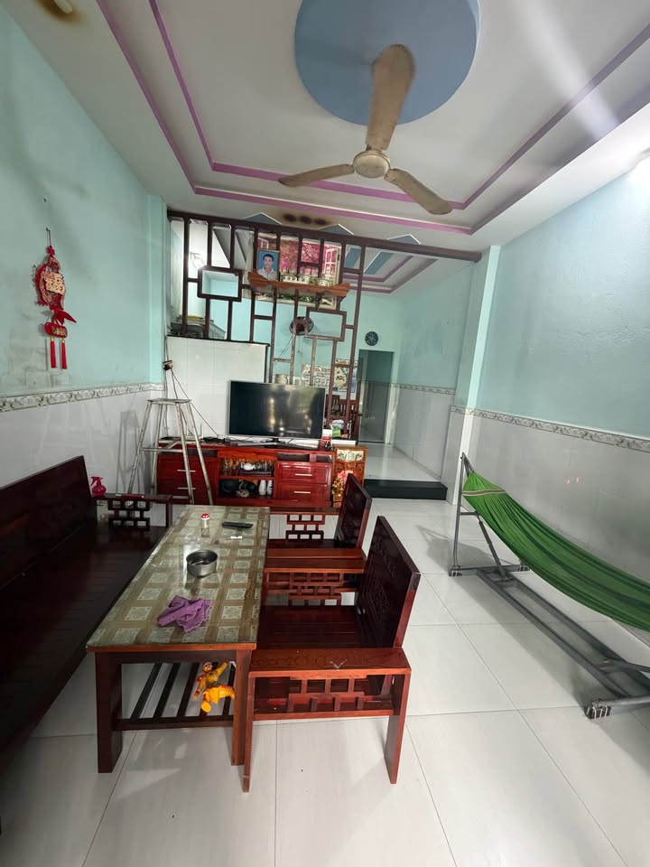 Nhà Vĩnh Hải, Nha Trang 97m² - Full nội thất, sẵn sàng ở ngay!