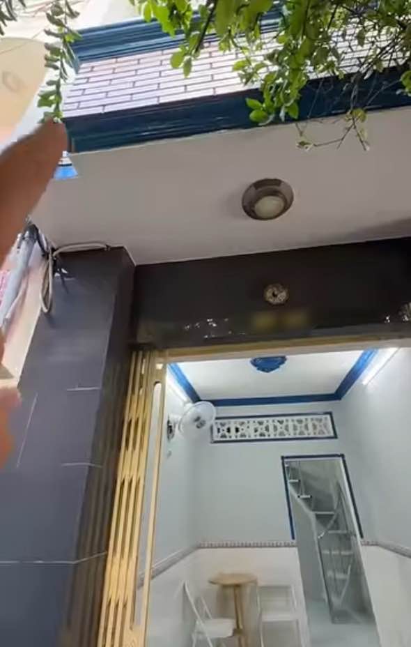 Nhà 2 Tầng Hẻm 2m Phạm Hùng Q8 - Sổ Hồng Riêng 2.45 Tỷ