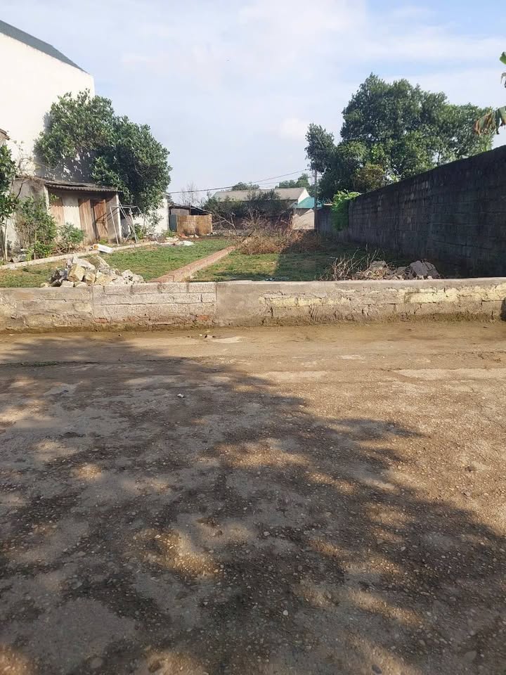 Đất Sơn Tây 109m² Sổ Đỏ Chính Chủ - Vị Trí Kinh Doanh Đắc Địa