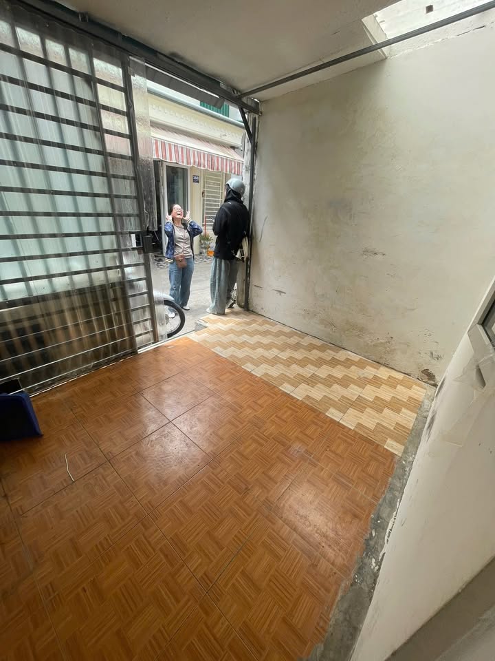 Nhà Mạc Đĩnh Chi, 40m² - 2PN, Đường Ô Tô Giá Chỉ 4.5 Triệu/Tháng