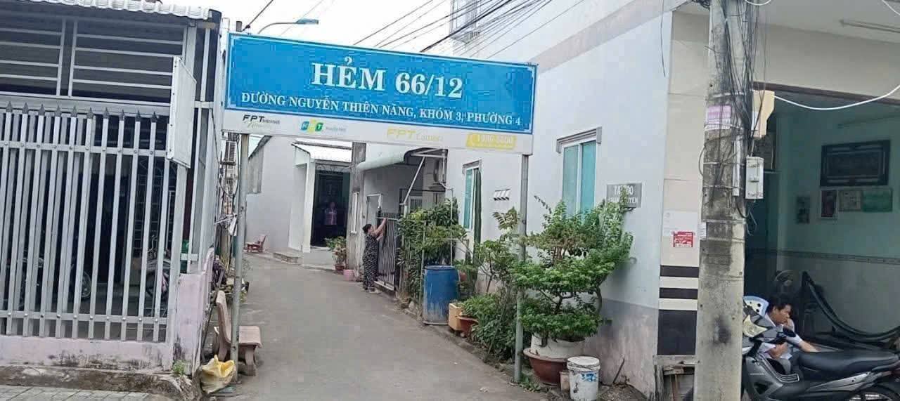 Đất nền Cà Mau 77m² giá 670 triệu - Sổ đỏ chính chủ, gần trường học!