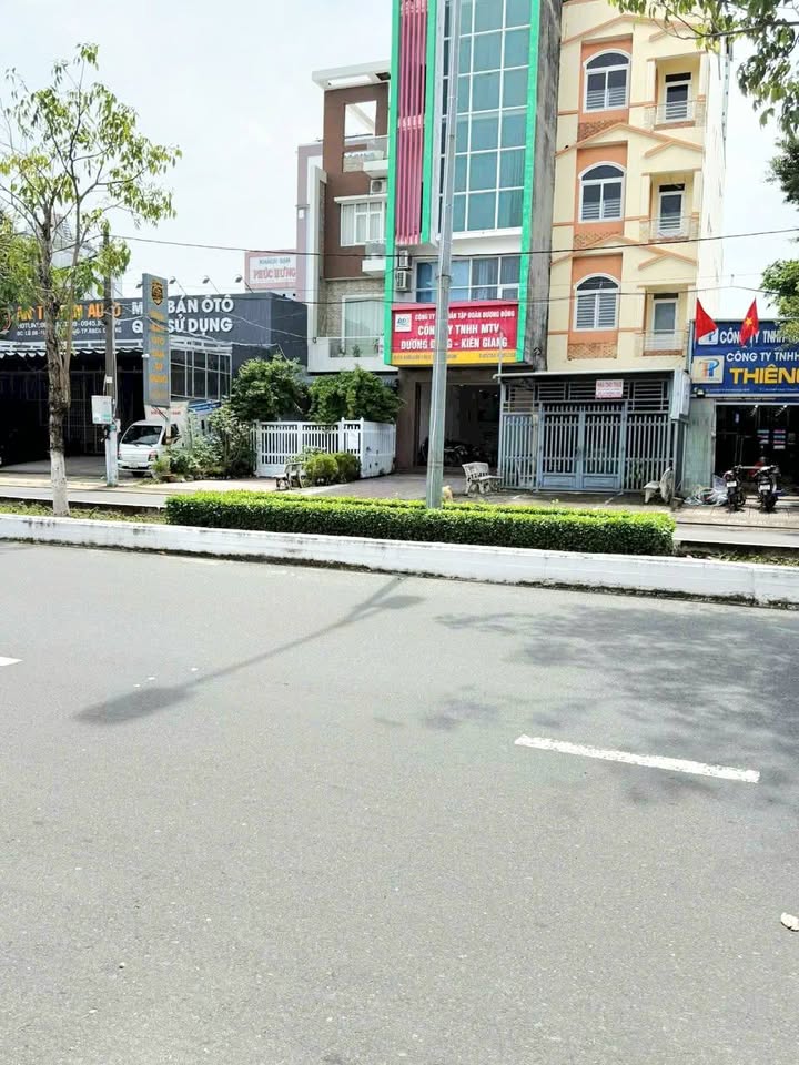 Đất nền Rạch Giá 138m² giá 6 tỷ - Sổ đỏ chính chủ