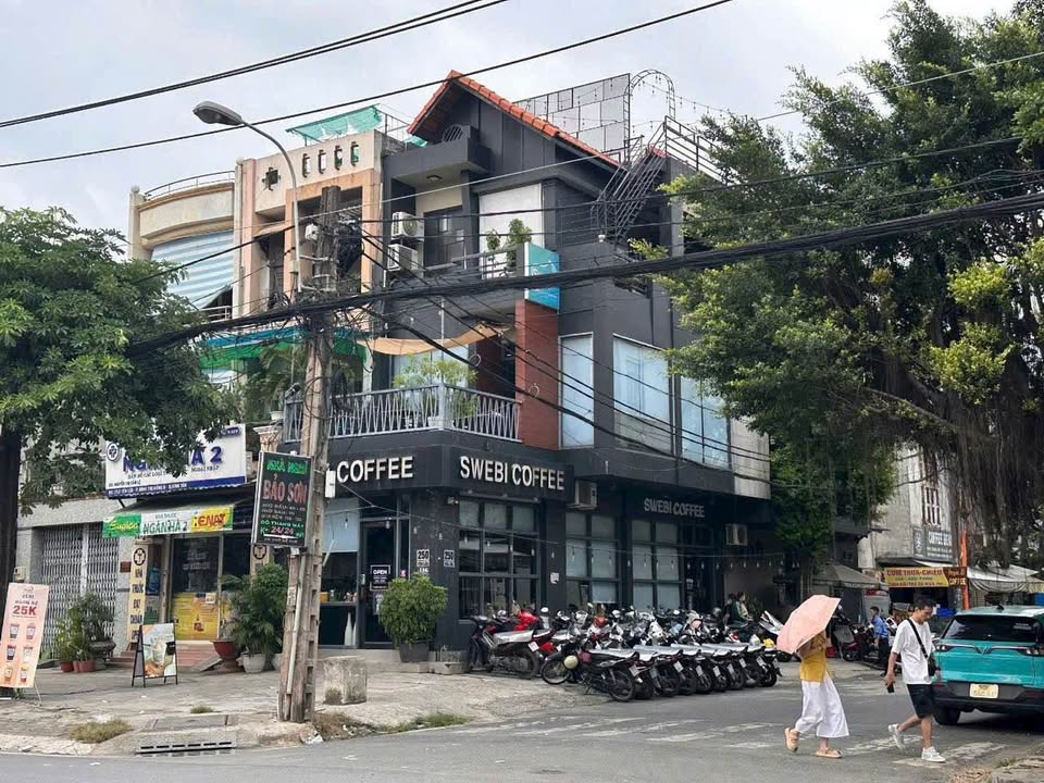 Mặt Tiền Tên Lửa Bình Tân - 84m², 3 Tầng - Giá 25.5 Tỷ