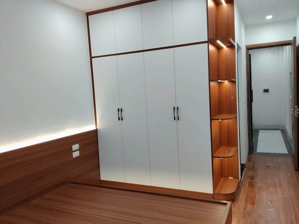 Nhà Tây Mỗ 34m² Full Nội Thất – Ô Tô Đỗ Gần, Sẵn Sàng Ở!