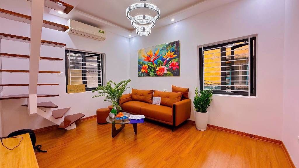 Căn hộ tập thể Đào Tấn 120m² - Full nội thất, vị trí đẹp!