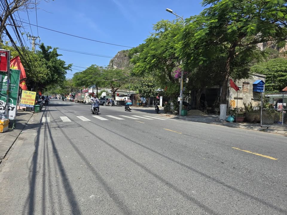 Đất nền 370m² Mặt tiền Nguyễn Duy Trinh, Ngũ Hành Sơn - Sổ hồng, Giá 20.5 tỷ