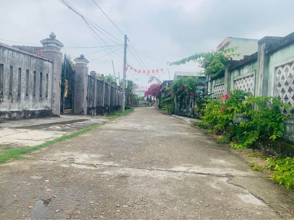 Đất nền Bình Nguyên Thăng Bình 275m² giá 6xx triệu - Sổ đỏ sẵn sàng!