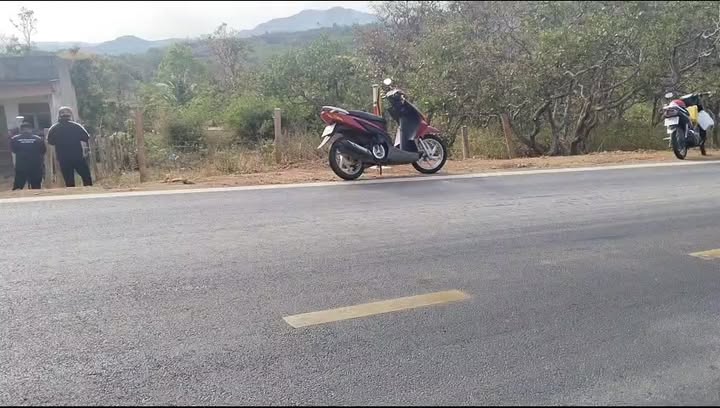 Đất Nền Ea H'Leo, Đắk Lắk - 250m² Sổ Đỏ, Giá 450 Triệu