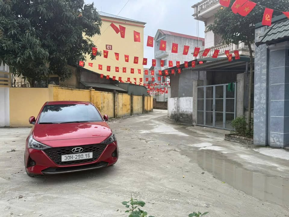 Nhà riêng Sơn Lộc, Sơn Tây 52m² - Sổ đỏ sẵn sàng, ô tô vào tận cửa!