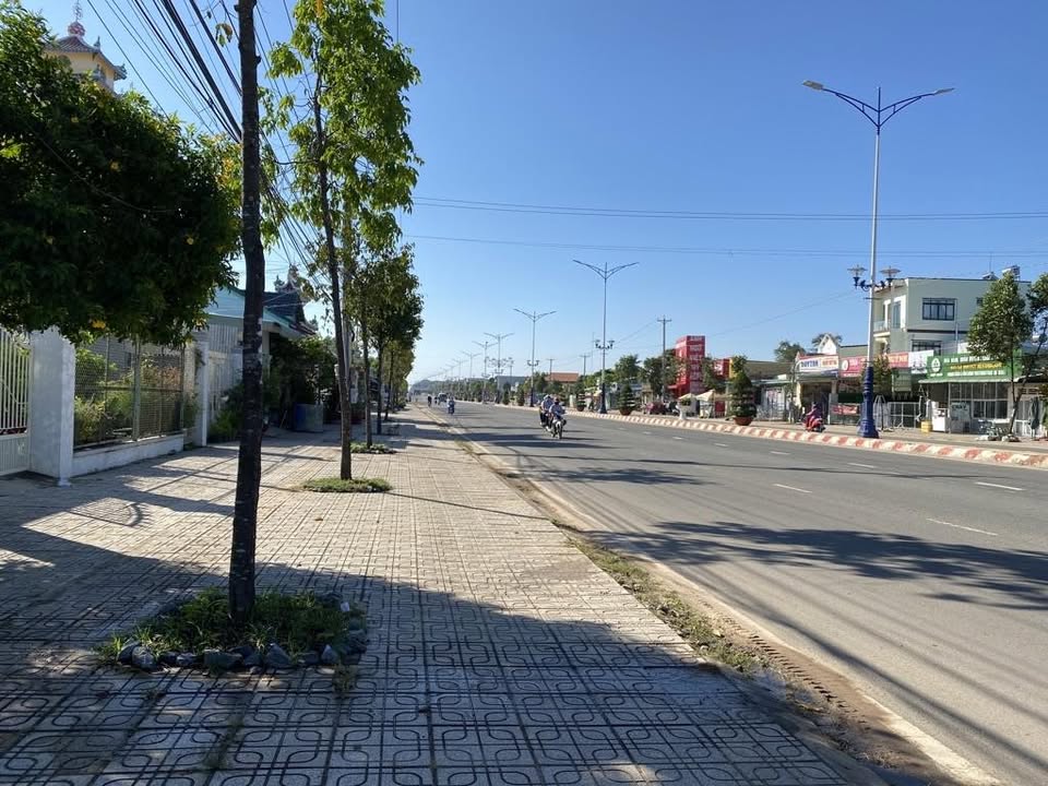 Đất nền Ninh Thạnh Tây Ninh 400m² 4,5 tỷ - Sổ đỏ chính chủ