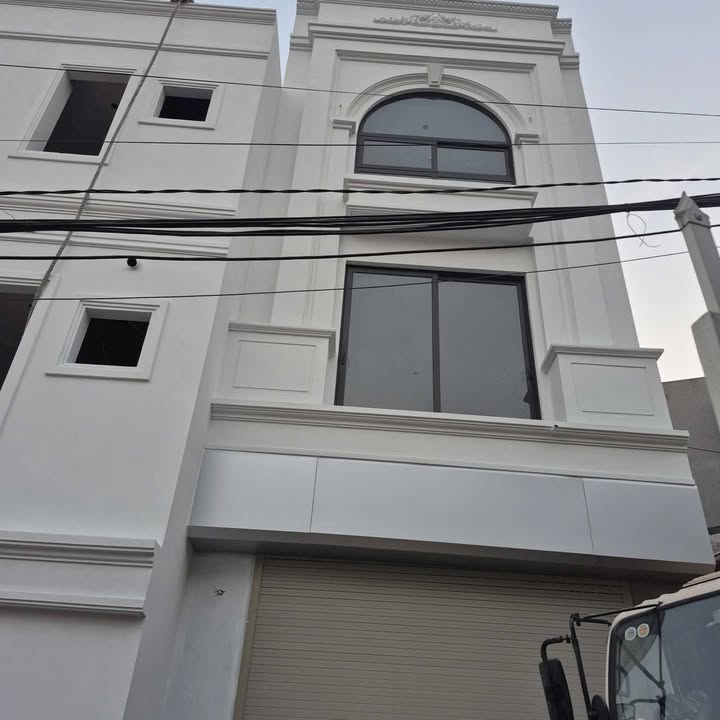 Bán Gấp Nhà 3 Tầng Phường Cao Xanh, Hạ Long - 55m² - 3 Tỷ Tỷ